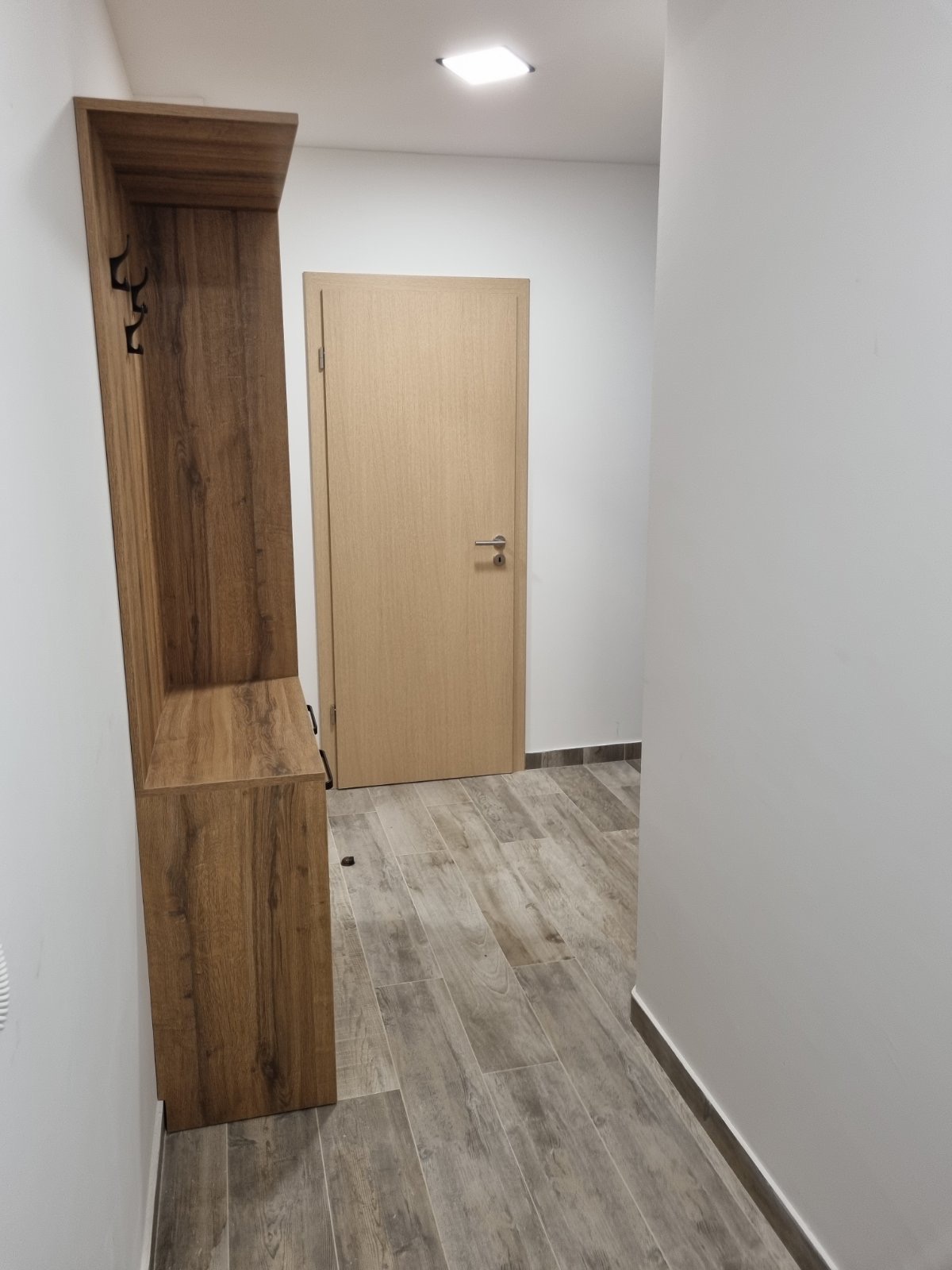 Stan sa pogledom blizu centra - Stan - Prodaja - Zlatibor